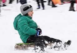 Kar tatili uzadı: Valiliklerden peş peşe açıklama! İşte 2 Ocak Cuma günü kar tatili ilan edilen iller
