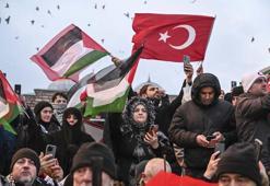 Galata Köprüsü'nde Filistin'e destek eyleminde dünyaya Gazze için ortak çağrı yapıldı