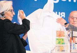 Bulgaristan euroya geçti