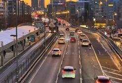 İstanbul’da haftanın son iş gününde trafikte sakinlik yaşanıyor