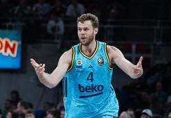 Fenerbahçe Beko son çeyrekte açıldı, deplasmanda Baskonia'yı mağlup etti!