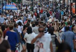 Dünya nüfusunda rekor artış! Avrupa'yı bekleyen demografik deprem