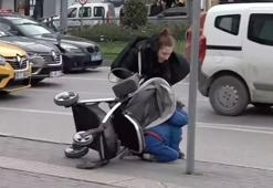 Bursa'da kuvvetli lodos! Bebek arabasını devirdi