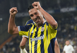 Fenerbahçe'de İrfan Can Kahveci'ye İstanbul ekibi talip oldu!