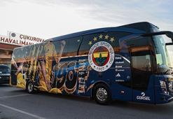 Fenerbahçe ve Samsunspor kafileleri Adana'ya ulaştı