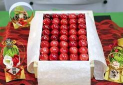 Yılın ilk kirazı tanesi 7 bin TL