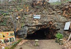 Büyük İskender'in mağarasında partiye tepki yağdı