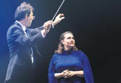 Yeni yılda ‘umudu’ fısıldadı