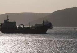 Çanakkale Boğazı kuvvetli fırtına nedeniyle transit gemi geçişlerine kapatıldı