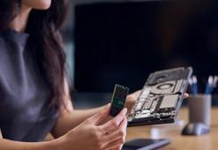 Klavyenin içerisine kocaman bilgisayarı sığdırdılar