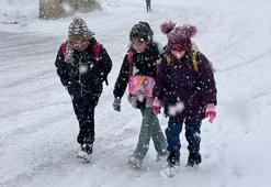 Meteoroloji yeni harita paylaştı! Valiliklerden 'kar tatili' haberleri gelmeye başladı