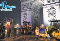 Paris’te traktörlü eylem