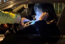 ‘Eşim gelmeden araçtan inmem’ diyen kadın ekipleri bile şoke etti