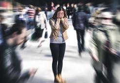 Stresliyken sakın tüketmeyin! Ruh halini altüst eden 8 atıştırmalık