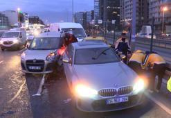 Yenibosna D-100 Karayolu'nda 6 aracın karıştığı zincirleme kaza! Yaralılar var