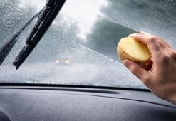 Ne silecek ne bez... Arabanın camına sürün, buğu çilesini bitiriyor