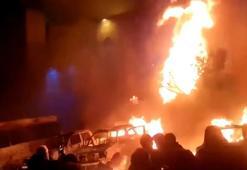 İran sokakları alev alev! Belediye binası ve cami ateşe verildi: Ölü sayısı artıyor