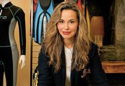 Derin maviye yerli imza