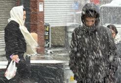 Meteoroloji uyarmıştı! İstanbul'dan kar manzaraları...