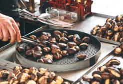 Kestaneyi sokakta pişirince mis gibi kokuyor, işte nedeni! Çizin ve sallayın