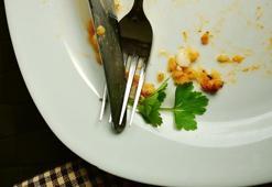 Her evde aynısı yapılıyor! Bulaşıkları yıkamadan önce hazırlayın, makine tıkanmıyor