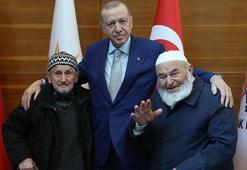 Cumhurbaşkanı Erdoğan AK Parti MYK öncesi vatandaşlarla görüştü