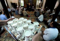 Miraç Kandilinde süt içmek sünnet mi? Miraç Kandilinde süt içerken okunacak dua ve sureler: Miraç Kandilinde süt ne zaman içilir?