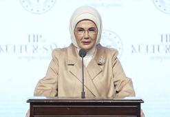 Emine Erdoğan: Hekimlik, hikmet kozasından doğmuş bir bilgelik mesleğidir