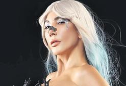 Sevgisi bir geceye sığmadı