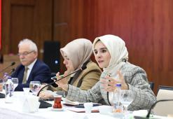 Bakan Göktaş, milletvekillerine sanal medya düzenlemesini anlattı