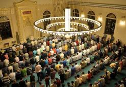 MİRAÇ KANDİLİ NAMAZI KILINIŞI 🤲 Miraç Kandili namazı nasıl ve ne zaman kılınır? Miraç Kandili 100 rekat namazı kılınışı ve okunacak dualar