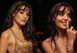 Her paylaşımı olay! Hande Erçel yeni pozlarıyla Instagram'ı salladı