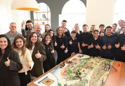 Gençlere bilim ve teknoloji yolunda destek