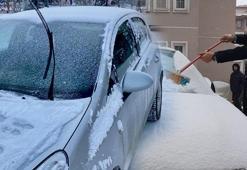Kar yağışı 15 gündür devam ediyor! Hayat durdu, yollar kapandı