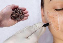 2 tane karanfilden gelen mucize! Ton farkı kalmayacak, doğal aydınlatıcı