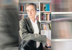 ‘Akışta daha iyi yüzer hâle geleceğiz’