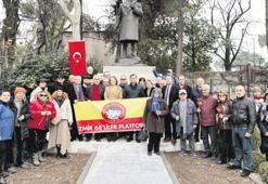 Nazım Hikmet şiirlerle anıldı