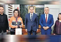 Kaymakam şampiyonu ağırladı