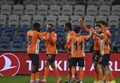 Süper Lig'de Başakşehir, Karagümrük'ü 2 golle geçti