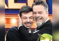 Bilgi ve esprinin rekabeti güldürecek