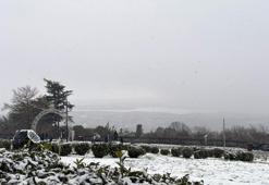 Son dakika... İstanbul'a kar geri döndü! Megakentte son durum