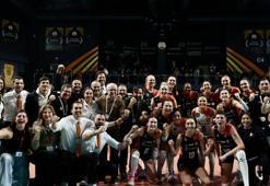 Sultanlar Ligi'nde dev maçta Eczacıbaşı, Vakıfbank'ı devirdi