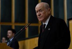 Bahçeli'den bayrak indirme provokasyonuna tepki: Herkes aklını başına almalı