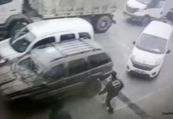 Ortalık savaş alanına döndü! Araç muayene istasyonunda...