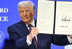 Gazze için kritik gün! Gözler İsviçre'de, Barış Kurulu için imzalar atıldı