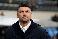 Burak Yılmaz'dan Galatasaray sözleri: Geçmişe takılıp kalmıyoruz