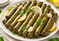Yaprak sarma pişirirken herkes aynı hatayı yapıyor! Altın kuralı dikey dizmekmiş
