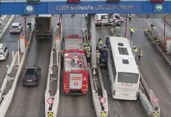 İstanbul'da yolcu otobüsünün çarptığı otomobil gişede sıkıştı! Ekipler sevk edildi