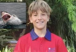 Köpekbalığı dehşeti! 12 yaşındaki çocuk hayatını kaybetti