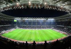 Maç günü stadyumlardaki doluluk şehir ekonomisine katkı sağlıyor